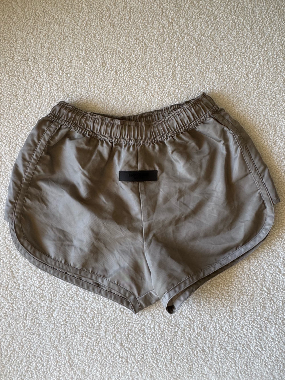 Fear of God, Essential Olive Green Shorts Size Small Women’s